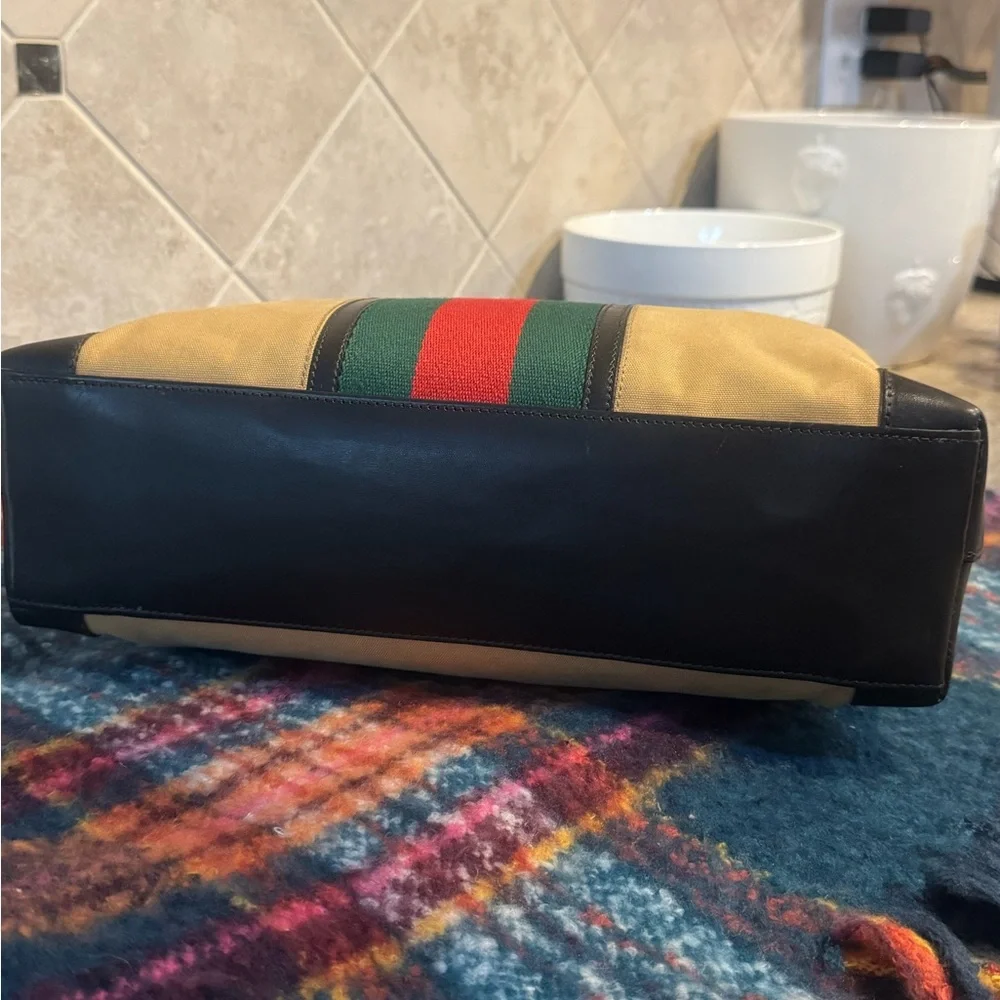 SOLD** Gucci Canvas Sherry Web-line w/ Leather Trim Handbag - Picture 9 of 17